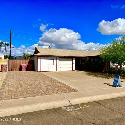 Image 2 - 8608 East Edgemont Avenue, Scottsdale, AZ 85257, USA - House for sale