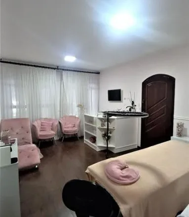 Buy this 4 bed house on Avenida São Paulo in Jordanópolis, São Bernardo do Campo - SP