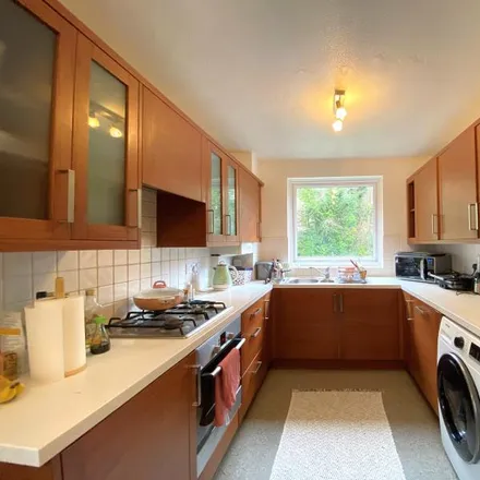Rent this 2 bed apartment on Rookwood Court in Guildford, GU2 4EL