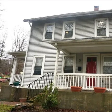 Rent this 3 bed apartment on 155 Church Street in Holliston, MA 01746