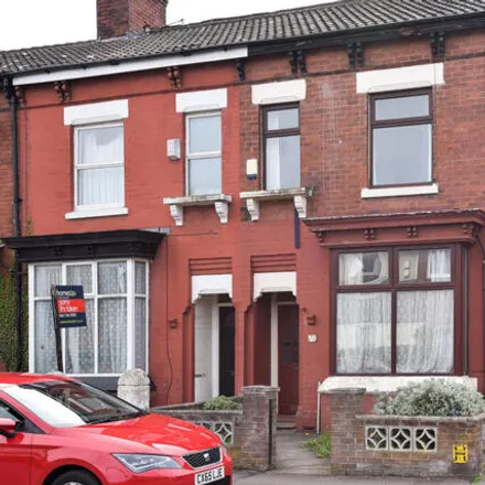 Rent this 4 bed townhouse on Thorn Grove in Manchester, M14 6YU