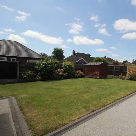 Image 2 - Manor Drive, Great Boughton, CH3 5QW, United Kingdom - House for rent