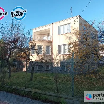 Buy this 6 bed house on Akacjowa 35 in 81-520 Gdynia, Poland