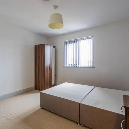 Image 6 - Cowbridge Road East, Cardiff, CF5 1DB, United Kingdom - Apartment for rent