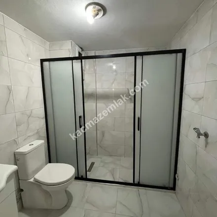 Rent this 4 bed apartment on Mahalle in Ali Rıza Çevik Sokağı, 34841 Maltepe