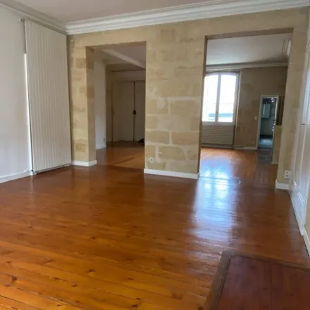 Image 4 - Promenade Martin Luther King Jr, 33000 Bordeaux, France - Apartment for rent