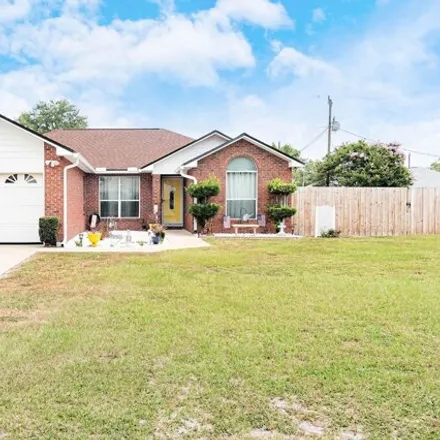 Buy this 3 bed house on 1009 Christie Rd in Macclenny, Florida
