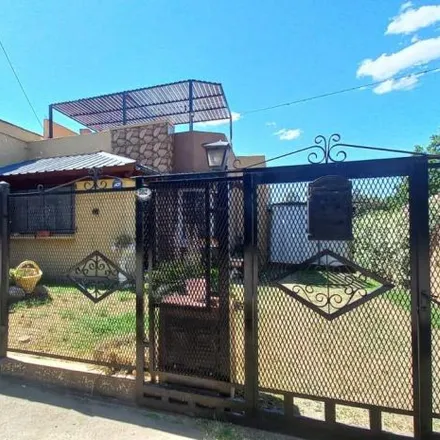 Buy this 2 bed house on Ferretería El Molino in Antonio Del Viso, Balcón del Lago I