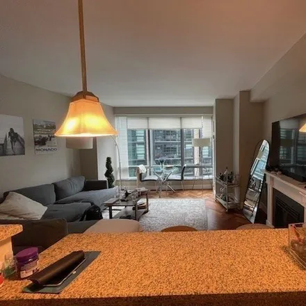 Image 8 - The Ritz-Carlton Residences, 1, 3 Avery Street, Boston, MA 02111, USA - Condo for sale