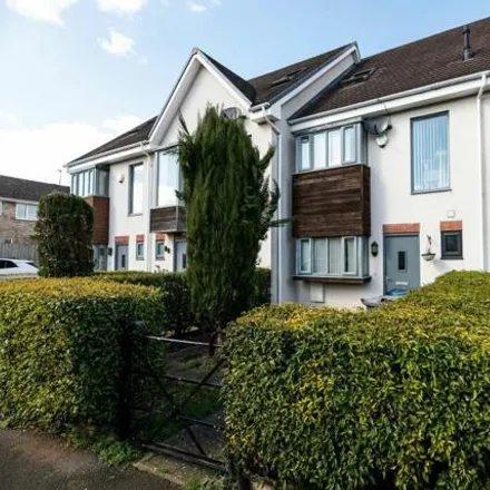 Buy this 3 bed townhouse on 4 Daleside in Cotgrave, NG12 3QN