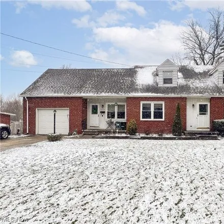 Buy this 4 bed house on 238 Longview Drive in Wadsworth, OH 44281