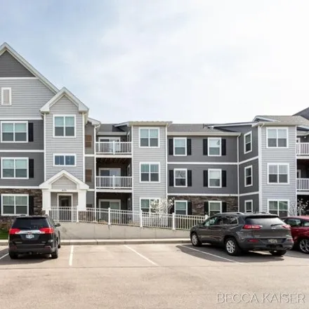 Buy this 2 bed condo on Turret Drive in Kentwood, MI 49512