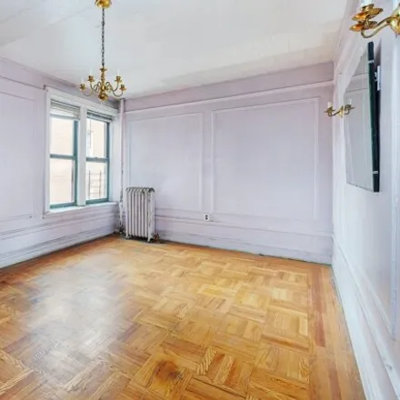 Buy this studio apartment on 828 Gerard Avenue in New York, NY 10451