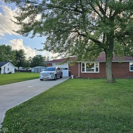 Buy this 3 bed house on 3117 Poplar St in Anderson, Indiana