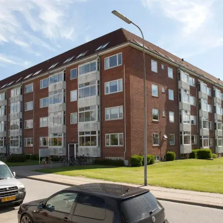 Rent this 2 bed apartment on Fredensvej 25 in 9400 Nørresundby, Denmark