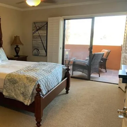 Rent this 2 bed condo on Phoenix