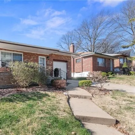 Image 3 - 5778 Sutherland Avenue, Southhampton, St. Louis, MO 63109, USA - House for sale