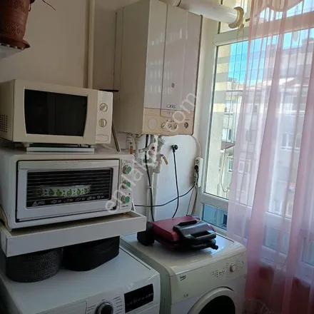 Rent this 3 bed apartment on Hadiye Cemre Altıntaş Anaokulu in 2424. Sokak, 41400 Gebze