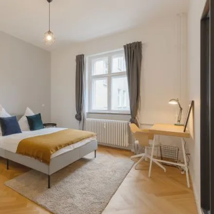 Rent this 3 bed room on Grünberger Straße 3 in 10243 Berlin, Germany