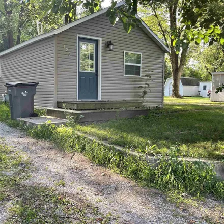 Buy this 2 bed house on 125 North 21st Street in Goshen, IN 46528