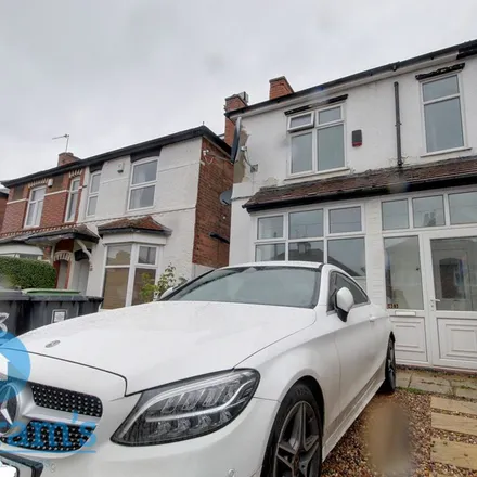 Rent this 4 bed duplex on 8 Fletcher Road in Beeston, NG9 2EL