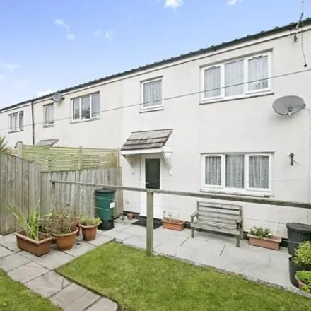 Buy this 3 bed townhouse on Albion Road in Helston, TR13 8JL
