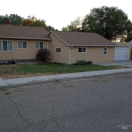 Buy this 5 bed house on 2099 5th Street in Nampa, ID 83651