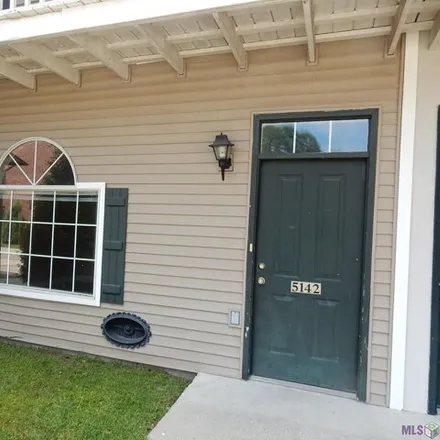Rent this 2 bed house on 5152 Arlington Court in Heatherstone, Baton Rouge