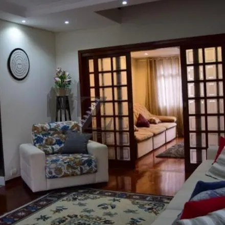Buy this 4 bed house on Rua Manoel Martins Novo in Ponte Grande, Guarulhos - SP