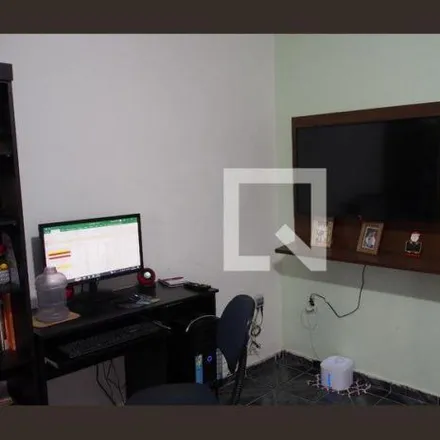 Rent this 2 bed house on Rua dos Agapantos in Vila Marajó, Várzea Paulista - SP