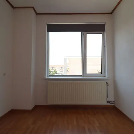 Rent this 2 bed apartment on Franselaan 285D in 3028 AD Rotterdam, Netherlands