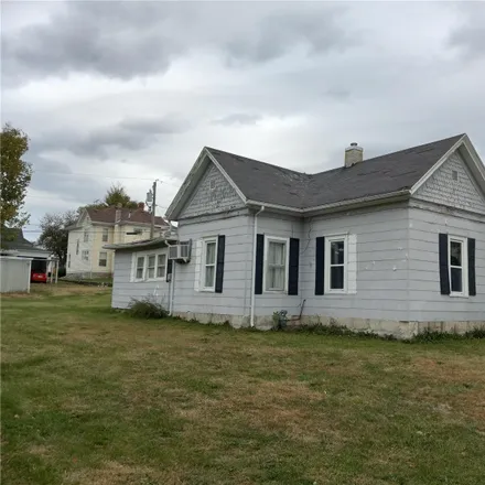 Buy this 3 bed house on 316 Ruby Street in Paris, Monroe County