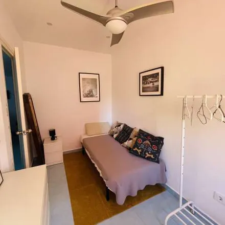 Rent this 2 bed apartment on Carrer de la Barraca in 140, 46011 Valencia