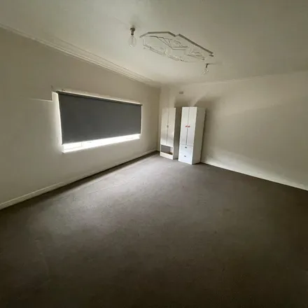 Rent this 3 bed apartment on 19-21 Willesden Road in Hughesdale VIC 3166, Australia