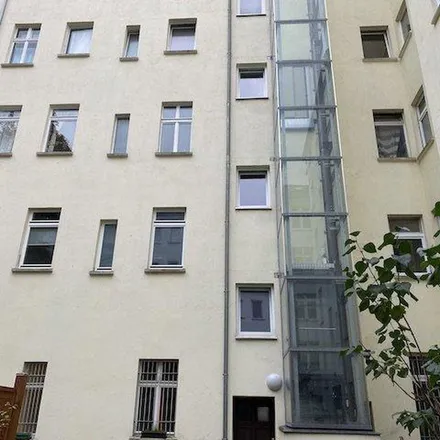 Image 9 - Hausburgschule / Staatliche Europaschule Deutsch-Spanisch, Ebertystraße, 10249 Berlin, Germany - Apartment for rent