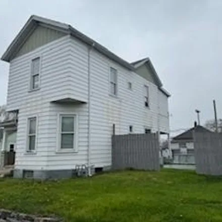 Buy this 3 bed house on 390 East Water Street in Piqua, OH 45356