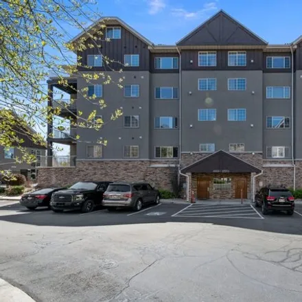 Buy this 3 bed condo on East Wolf Hollow in Salt Lake County, UT 84117