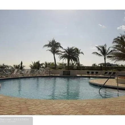 Image 3 - L'Hermitage Reserve, Galt Ocean Drive, Fort Lauderdale, FL 33308, USA - Condo for rent
