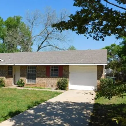 Rent this 3 bed house on 1523 Austin Dr in Tyler, Texas