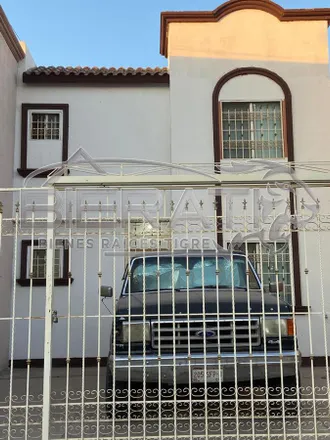 Buy this studio house on Calle Quinta Marcela in 32540 Ciudad Juárez, CHH