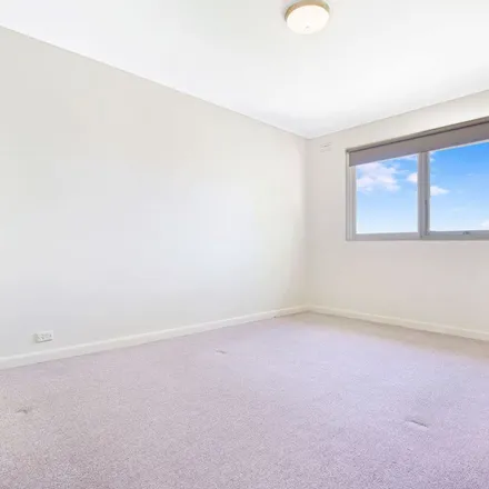 Image 2 - 82 Marshall Street, Ivanhoe VIC 3079, Australia - Apartment for rent