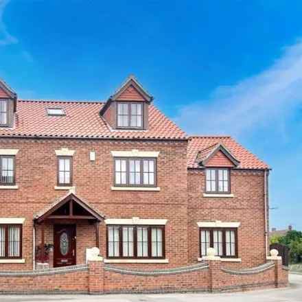 Buy this 5 bed house on Newcastle Street in Tuxford, NG22 0LT