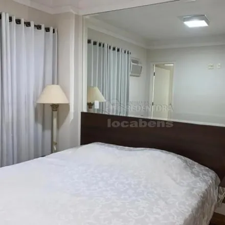 Buy this 3 bed apartment on Rua José Francisco Vitorel in Santos Dumont, São José do Rio Preto - SP