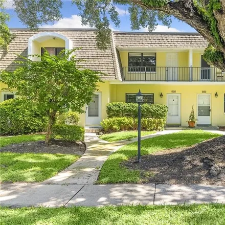 Image 1 - 839 Camelia Lane, Vero Beach, FL 32963, USA - Townhouse for sale