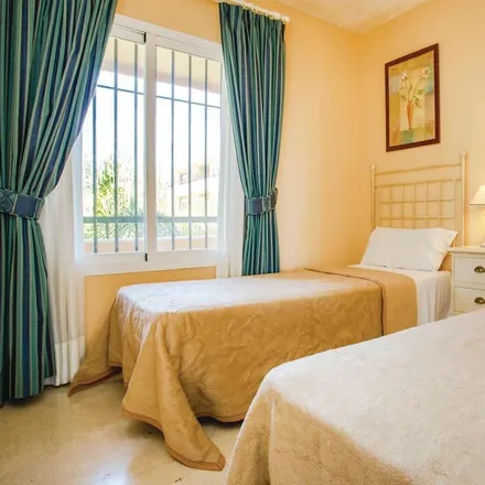 Rent this 2 bed apartment on Urbanizacion Marbella Park in 29604 Marbella, Spain