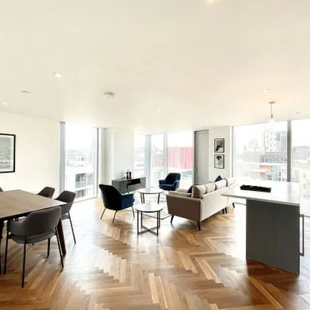 Rent this 3 bed apartment on East Tower in 9 Owen Street, Manchester