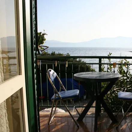 Image 9 - Općina Sućuraj, Split-Dalmatia County, Croatia - Apartment for rent