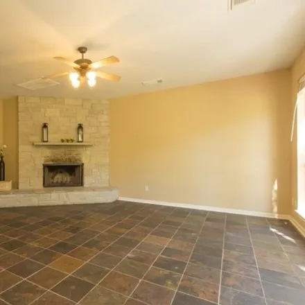 Image 9 - 70 Lost Meadow Trail, The Hills, Travis County, TX 78738, USA - House for rent