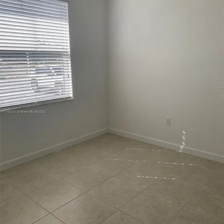 Rent this 3 bed apartment on Southeast 27th Terrace in Homestead, FL 33035