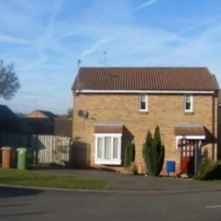 Rent this 3 bed house on Balmoral Close in Wellingborough, NN8 2EG
